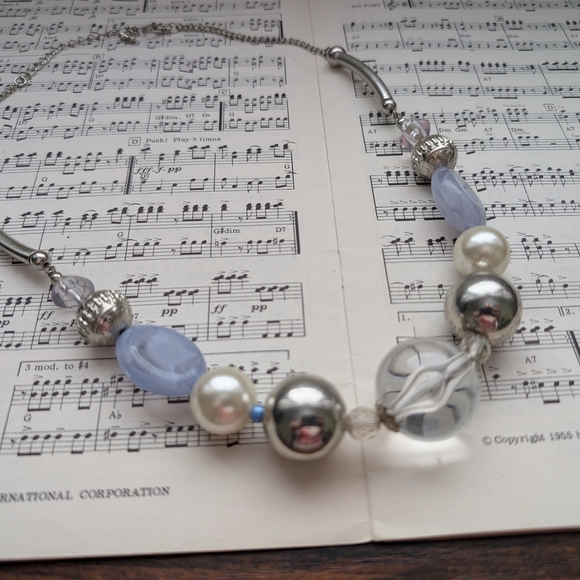 Elegant Silver and Blue Beaded Necklace - Picture 6 of 8